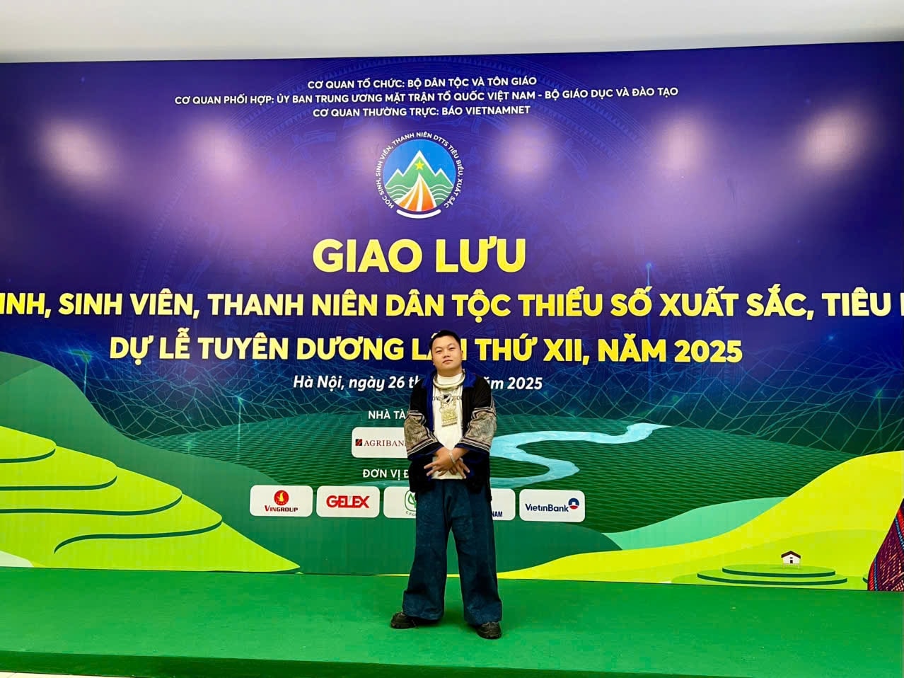Thành Vàng tại buổi giao lưu Học sinh, sinh viên, thanh niên dân tộc thiểu số xuất sắc tiêu biểu dự Lễ tuyên dương lần thứ XII, năm 2025