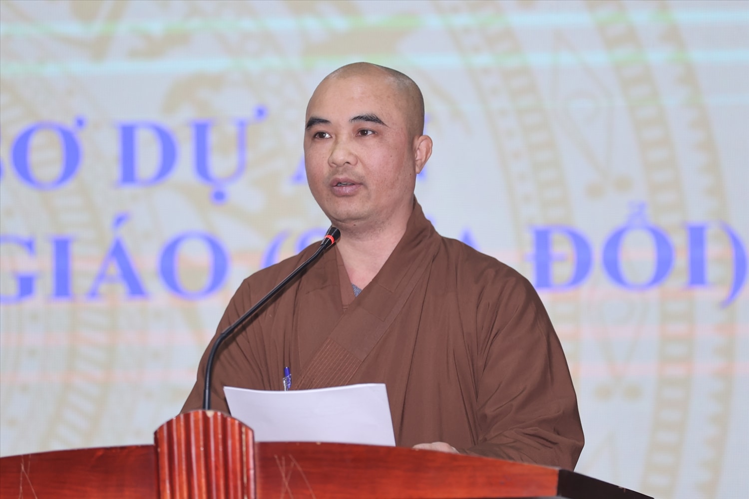 Theo Đại đức Thích Viên Đức, Chánh Văn phòng Ban trị sự Giáo hội Phật giáo Việt Nam, TP. Hà Nội  Luật Tín ngưỡng, tôn giáo lần này là một bước đi trí tuệ, kịp thời và cần thiết để kiến tạo một hành lang pháp lý thông thoáng, minh bạch