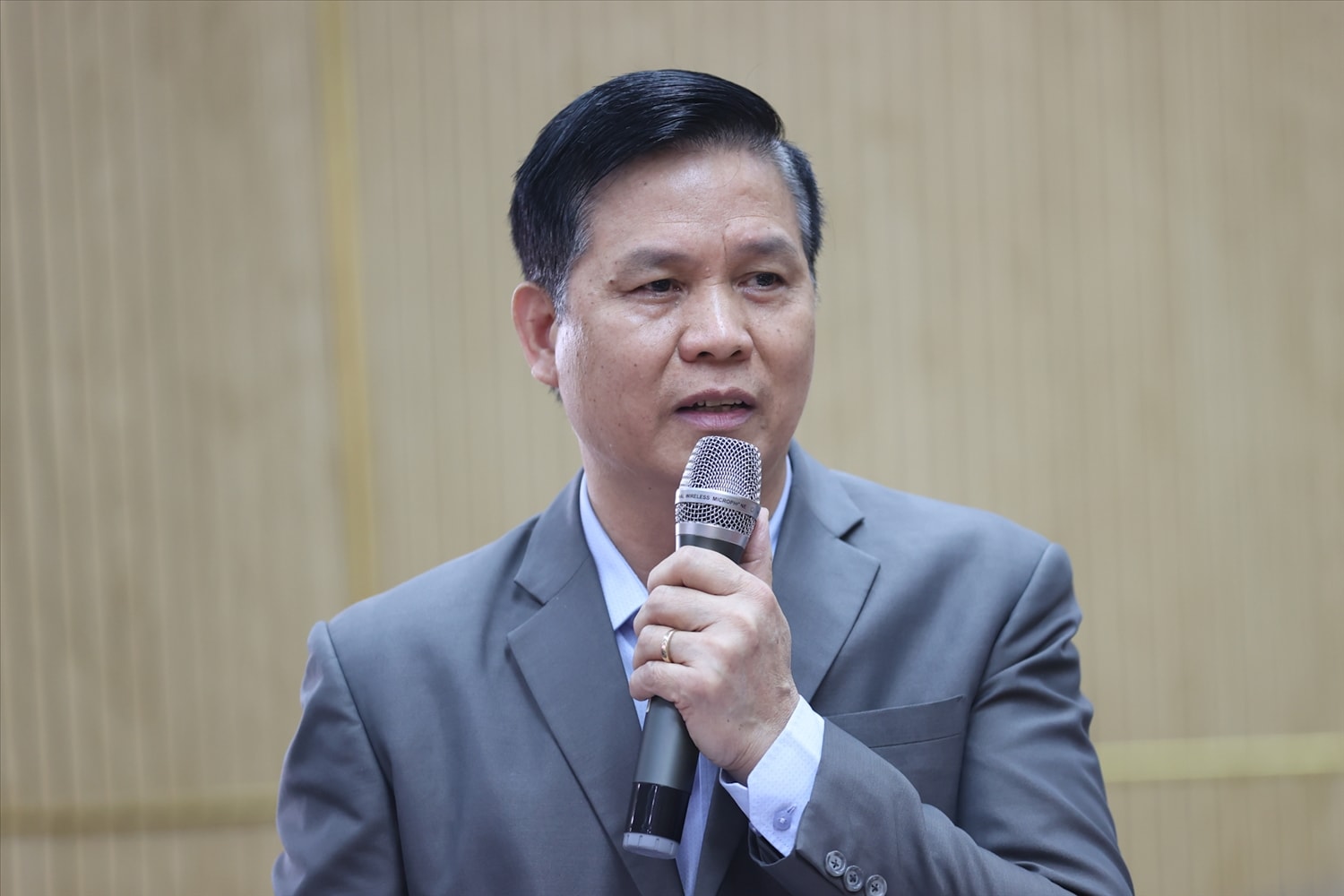 Mục sư Nguyễn Hữu Mạc, Hội thánh tin lành miền Bắc phát biểu tại Hội nghị