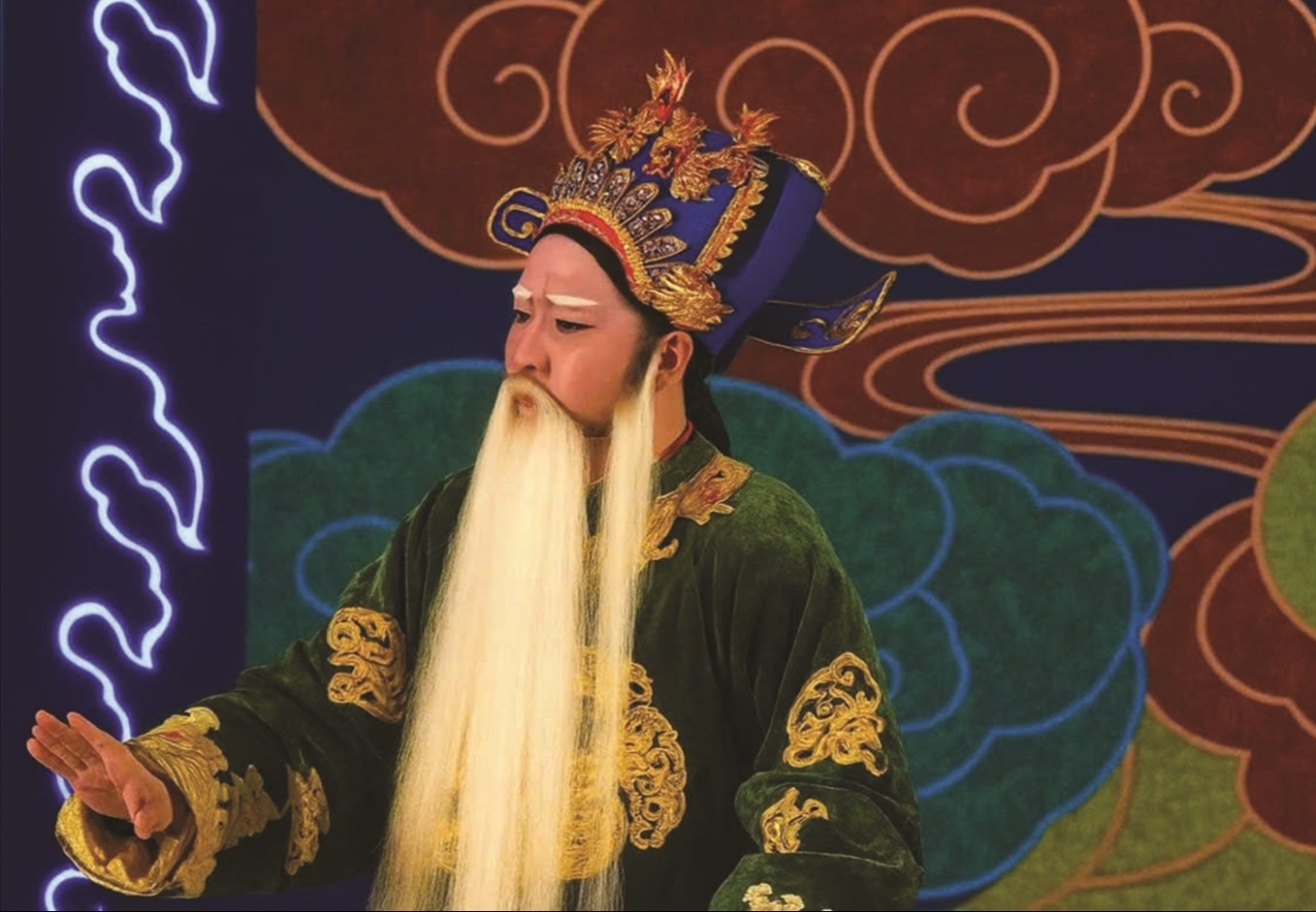 Nghệ sĩ Đoàn Thanh Quảng, Nhà hát tuồng Nguyễn Hiển Dĩnh, TP. Đà Nẵng  vào vai diễn tuồng trên sân khấu