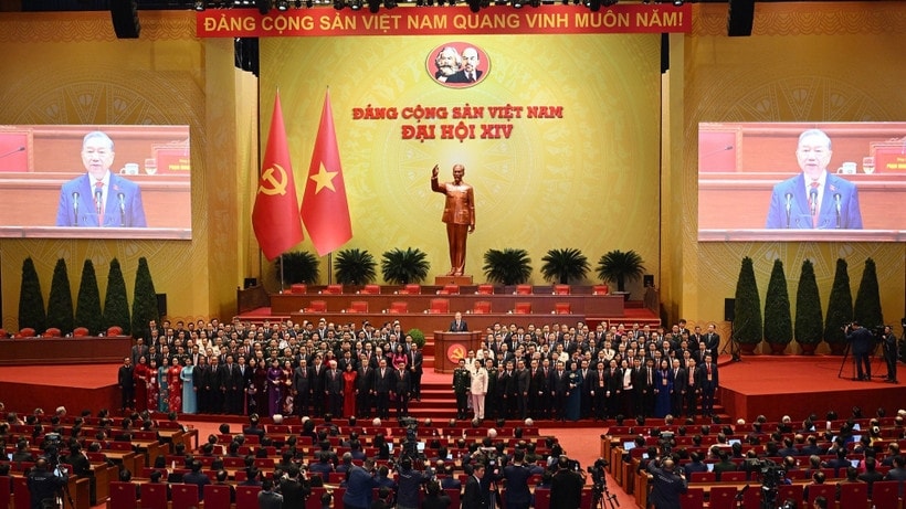 Ban Chấp hành Trung ương khóa XIV ra mắt Đại hội. (Ảnh: DUY LINH)