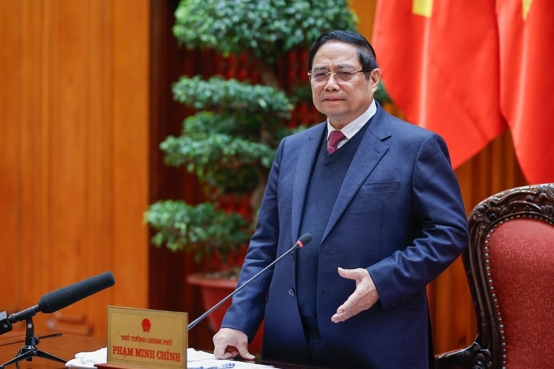 Thủ tướng lưu ý Bộ Xây dựng quản lý phát triển thị trường nhà ở với chính sách phù hợp cho cả 3 phân khúc: Nhà ở thương mại, nhà ở xã hội, nhà ở cho người trung bình; tinh thần là tăng nguồn cung - Ảnh: VGP/Nhật Bắc