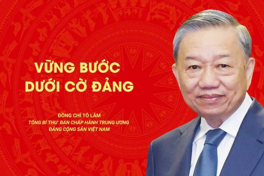 Vững bước dưới cờ Đảng 