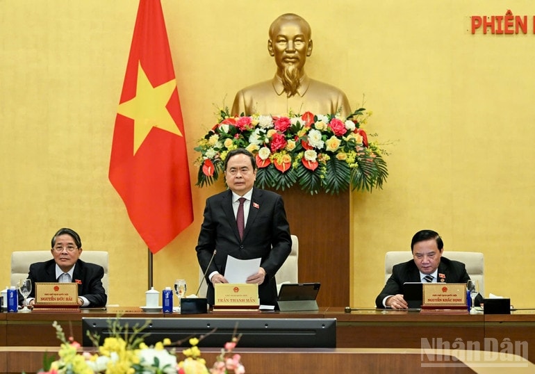 Chủ tịch Quốc hội Trần Thanh Mẫn phát biểu khai mạc phiên họp. (Ảnh: DUY LINH)