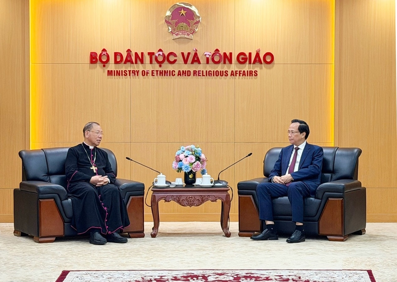 Bộ trưởng Đào Ngọc Dung khẳng định, trong những thành tựu chung mà Việt Nam đã đạt được, bà con các tôn giáo đã đồng hành, làm tốt công tác an sinh xã hội và có nhiều đóng góp cùng đất nước. (Ảnh: Mạnh Cường)