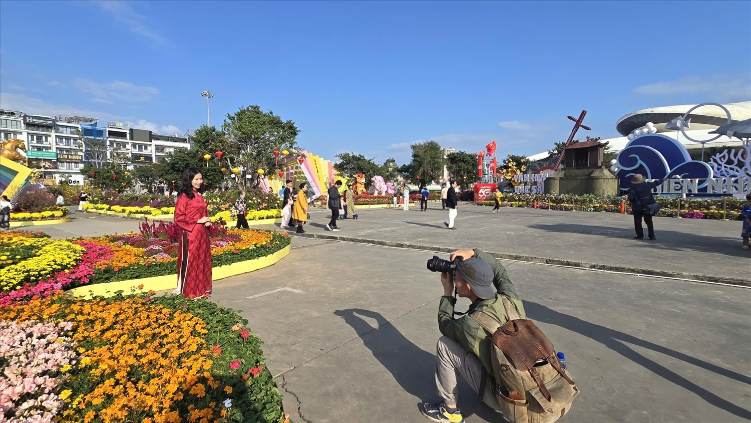 Tưng bừng Đại lộ hoa và công nghệ ánh sáng