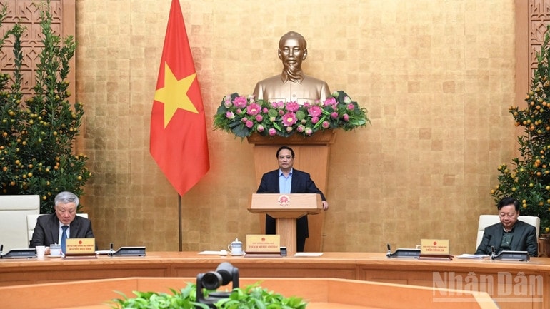 Thủ tướng Chính phủ Phạm Minh Chính chủ trì cuộc họp. (Ảnh: Trần Hải)