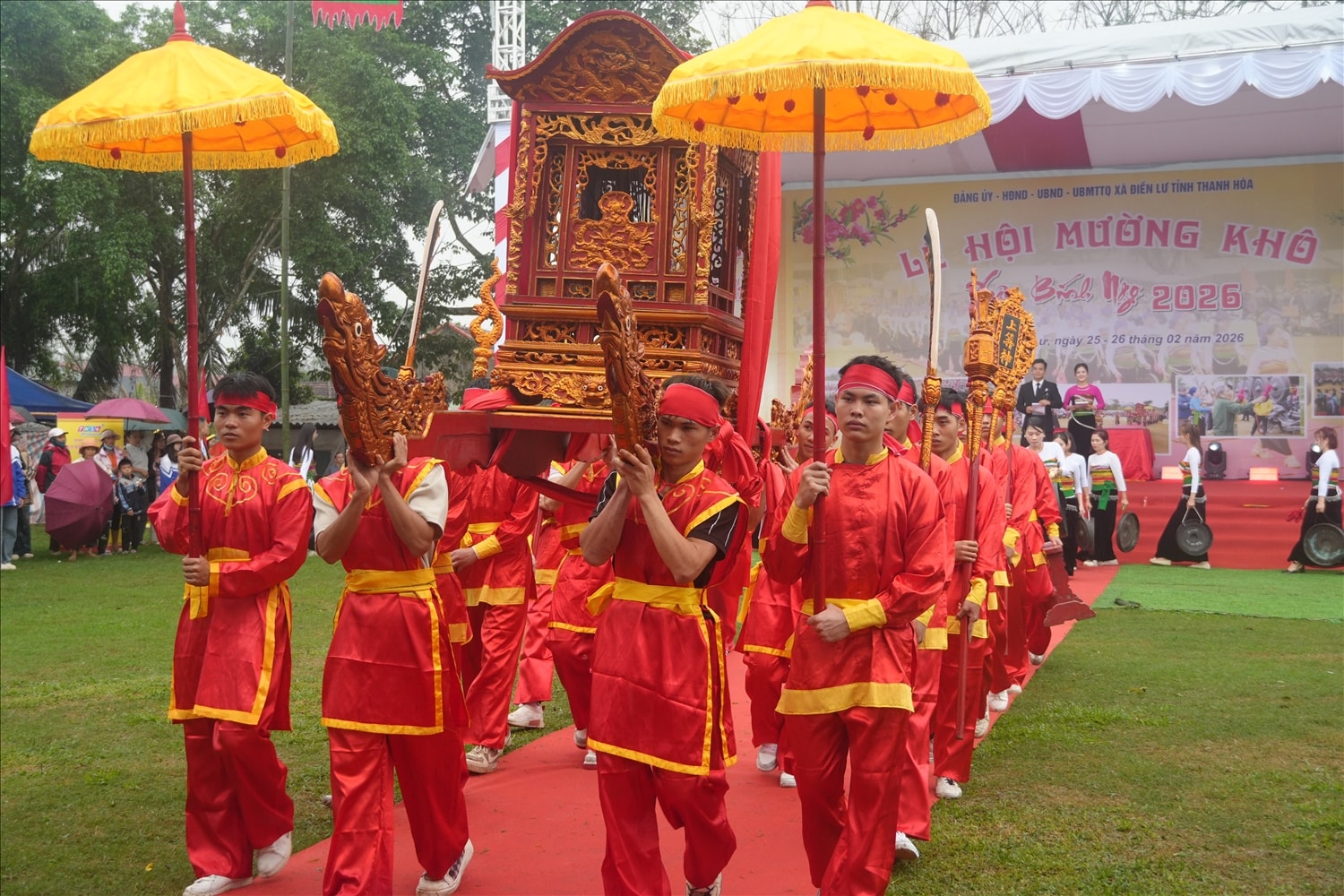 Nghi thức rước kiệu tại Lễ hội