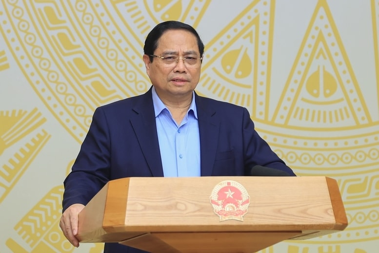 Thủ tướng Chính phủ yêu cầu cần tập trung thảo luận, thống nhất tư duy, bàn giải pháp về phát triển phân khúc nhà ở cho người có thu nhập trung bình - Ảnh: VGP/Nhật Bắc