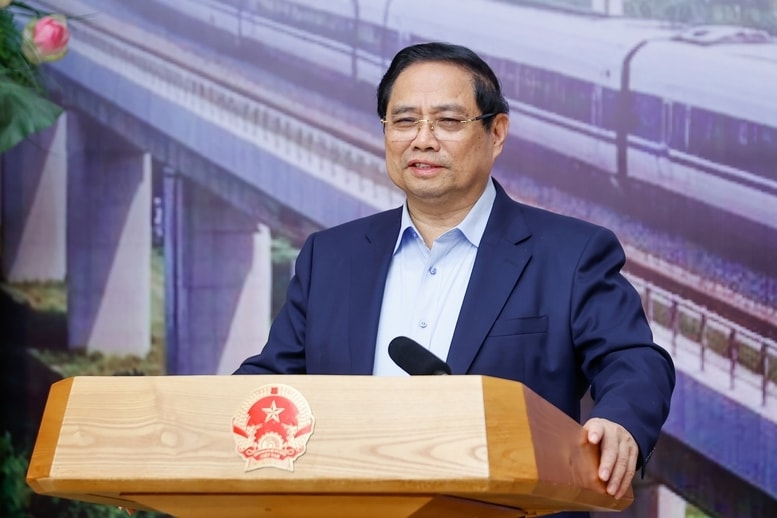 Thủ tướng chỉ đạo tỉnh Đồng Nai phối hợp với TPHCM khẩn trương triển khai tuyến đường sắt kết nối TPHCM với cảng hàng không quốc tế Long Thành - Ảnh: VGP/Nhật Bắc