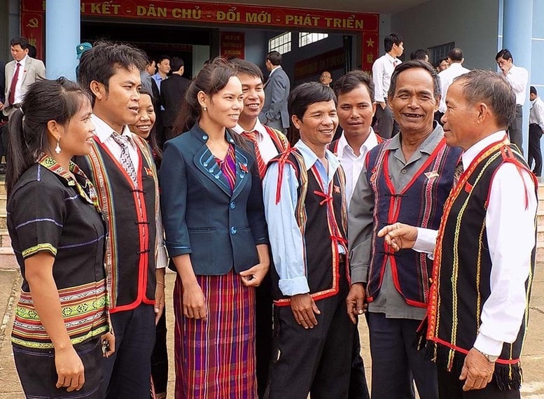 Đổi mới toàn diện, thống nhất và thực chất hơn chính sách đối với Người có uy tín 