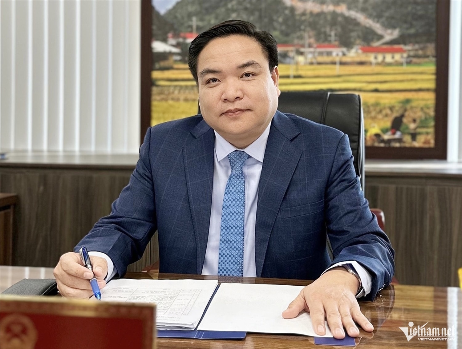 Ông Hoàng Văn Tuyên là Ủy viên Ban Chấp hành Đảng bộ; Bí thư Chi bộ, Vụ trưởng Vụ Chính sách, Bộ Dân tộc và Tôn giáo.