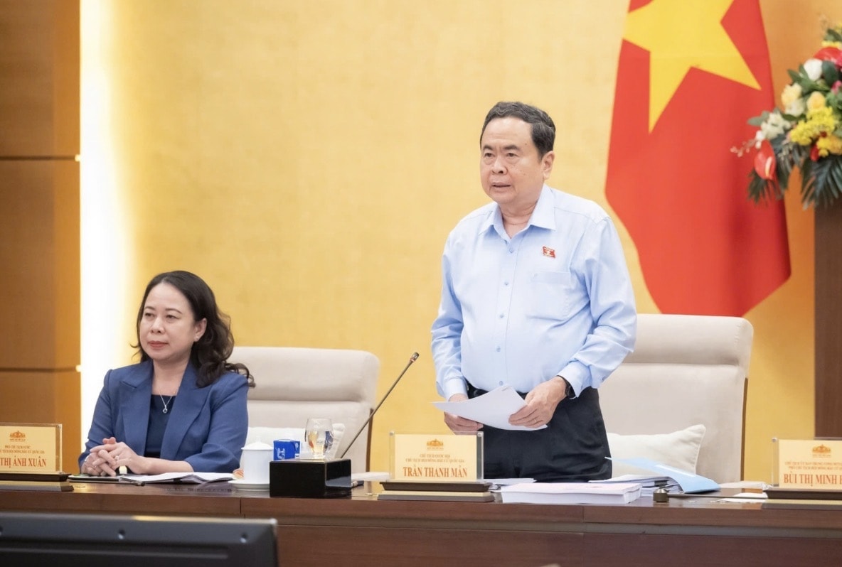 Chủ tịch Quốc hội Trần Thanh Mẫn chủ trì phiên thứ 5 của Hội đồng Bầu cử quốc gia. Ảnh: Quốc hội