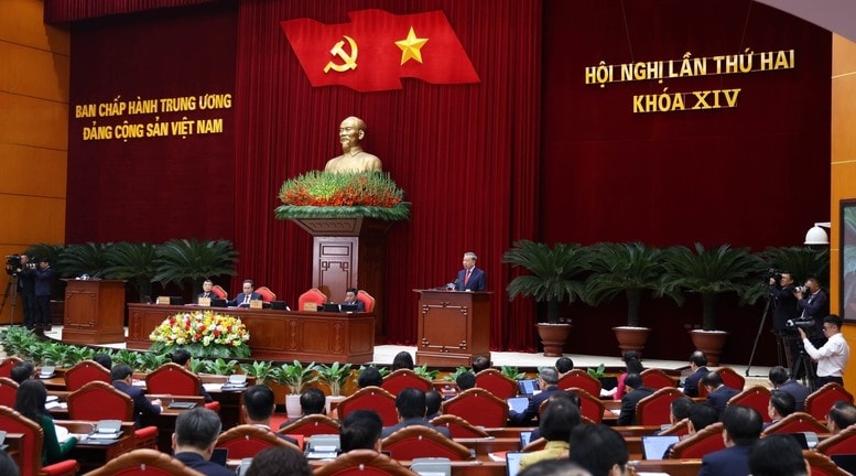 Tổng Bí thư Tô Lâm nhấn mạnh, những vấn đề được bàn và quyết nghị tại Hội nghị Trung ương 2 chính là những 