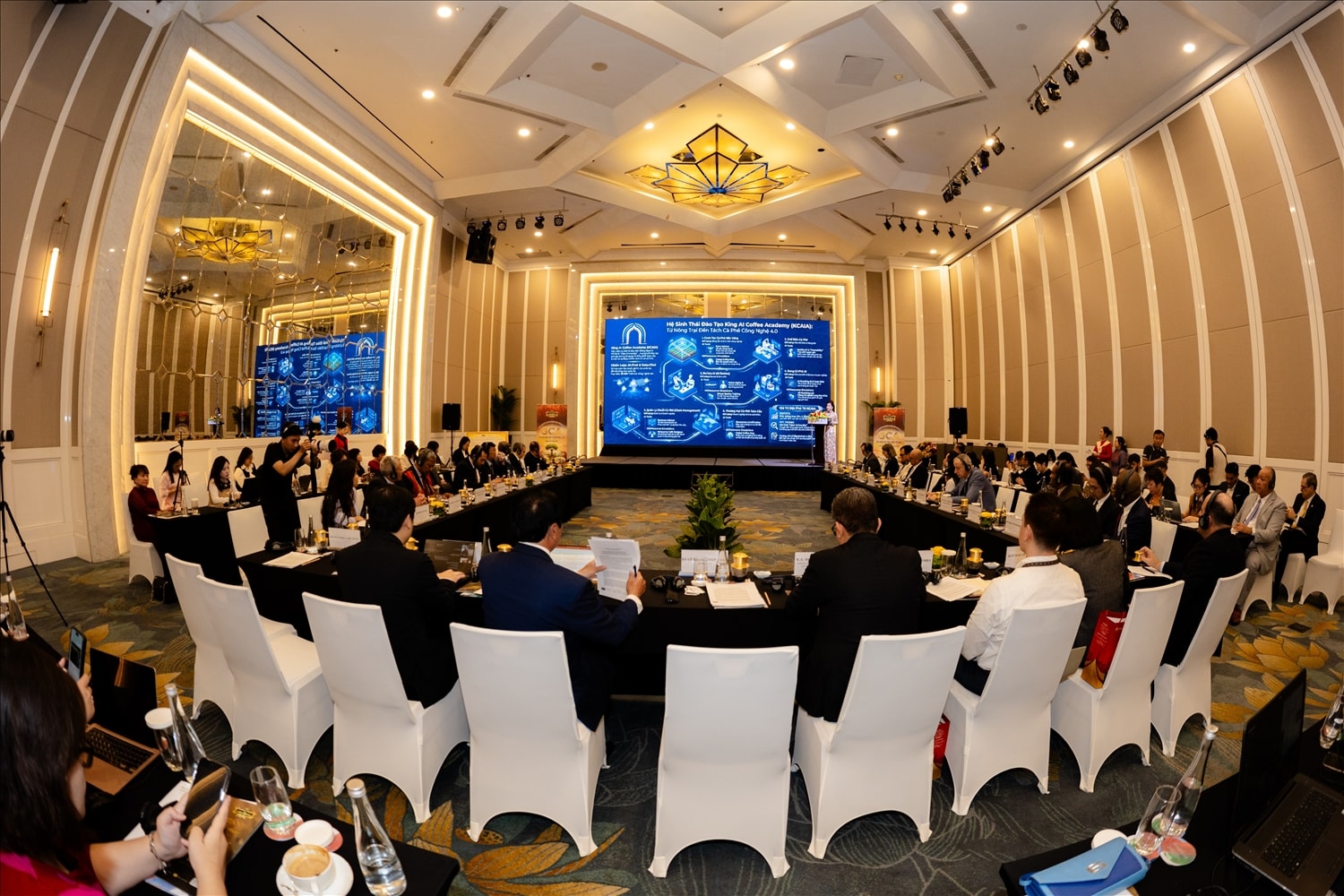 Quang cảnh hội nghị Cà phê Quốc tế 2026
