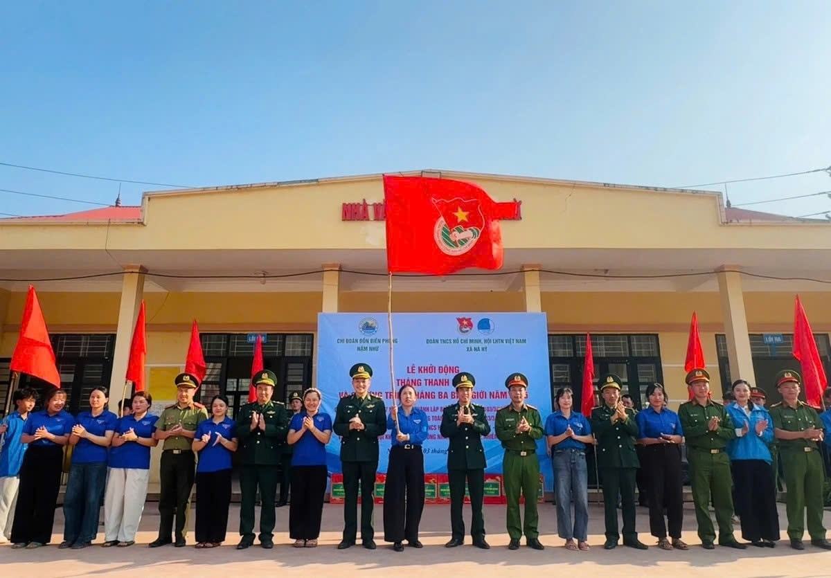 Đồn Biên phòng Nậm Nhừ phối hợp với Đoàn xã Nà Hỳ, tỉnh Điện Biên tổ chức lễ ra quân và chương trình Tháng Ba biên giới năm 2026