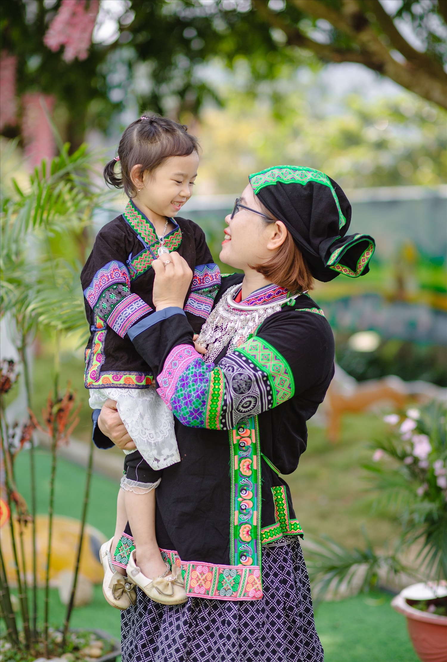 Dân tộc Bố Y tại xã Quản Bạ, tỉnh Tuyên Quang