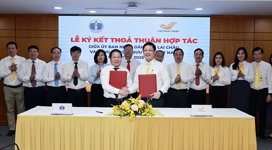 Ký kết hợp tác giữa UBND tỉnh Lai Châu và Tổng Công ty Bưu điện Việt Nam  (Ảnh Trọng Bảo)