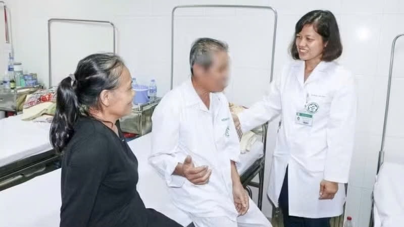 Các nhà khoa học đã phát triển một loại phân tử nhỏ đặc biệt có khả năng ngăn chặn sự tích tụ protein gây hại trong não, mở ra hy vọng cho các phương pháp điều trịbệnh Parkinson (Ảnh minh họa: THU HẰNG)