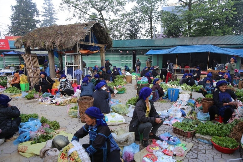Nếu chỉ đo lường giảm nghèo bằng số hộ thoát nghèo hằng năm, thì những cú sốc như thiên tai hoặc bệnh tật có thể xóa sạch thành quả trong một thời gian rất ngắn. (Ảnh minh họa)