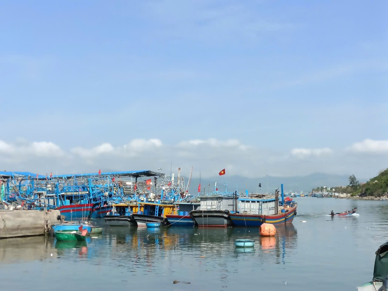 UBND tỉnh Gia Lai yêu cầu các ngành chức năng, địa phương siết chặt quản lý các tàu cá. (Ảnh: T.N)
