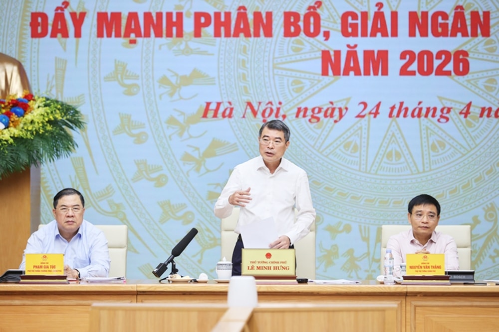 Thủ tướng chỉ đạo phân bổ ngay đối với kế hoạch vốn năm 2026 đã được giao nhưng đến nay chưa phân bổ chi tiết cho nhiệm vụ, dự án; đến hết ngày 10/5, Bộ, cơ quan, địa phương nào chưa phân bổ hết thì phải có văn bản báo cáo rõ lý do - Ảnh: VGP/Nhật Bắc