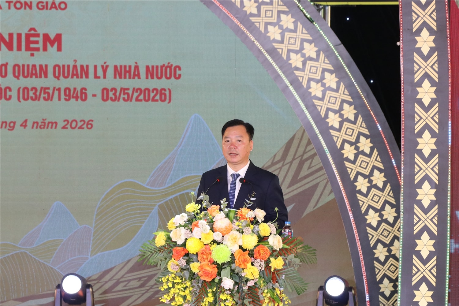Ông Nguyễn Sỹ Trường, Giám đốc Sở Dân tộc và Tôn giáo TP. Hà Nội phát biểu khai mạc buổi lễ