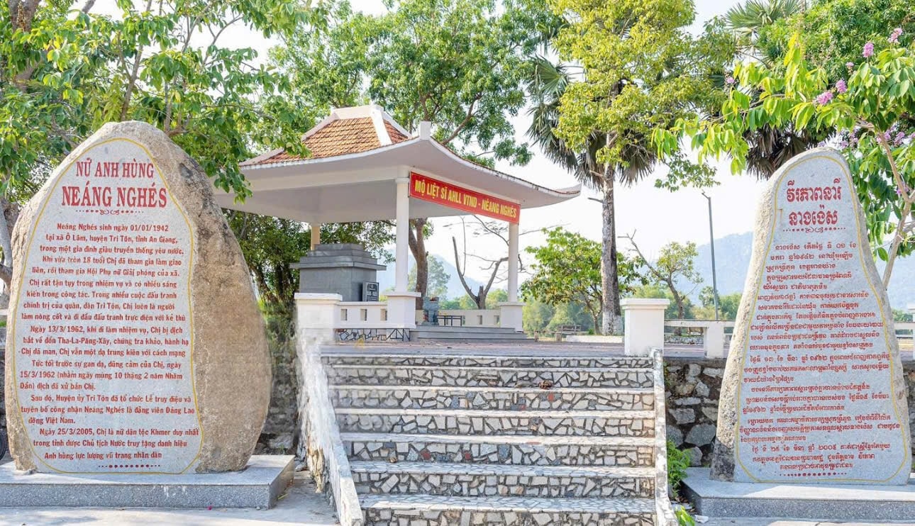 Nữ Anh hùng dân tộc Khmer Neáng Nghés - Đóa hoa bất tử nơi phum sóc Ô Lâm 