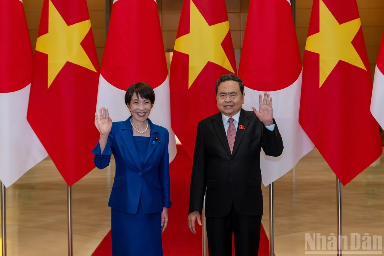 Chủ tịch Quốc hội Trần Thanh Mẫn và Thủ tướng Nhật Bản Takaichi Sanae.