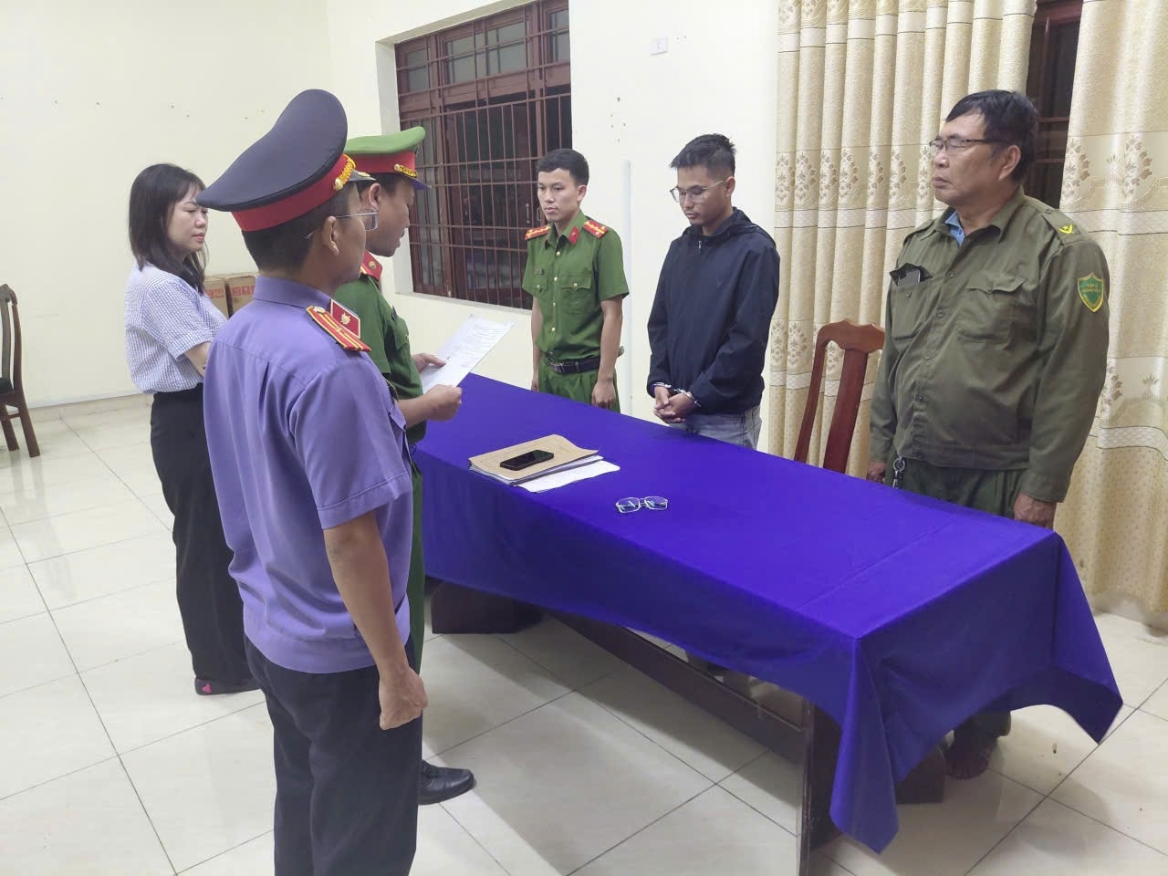 Lực lượng chức năng đã khởi tố tài xế Võ Nguyễn Duy An liên quan vụ cháy ô tô khiến 2 người tử vong. (Ảnh Công an cung cấp)