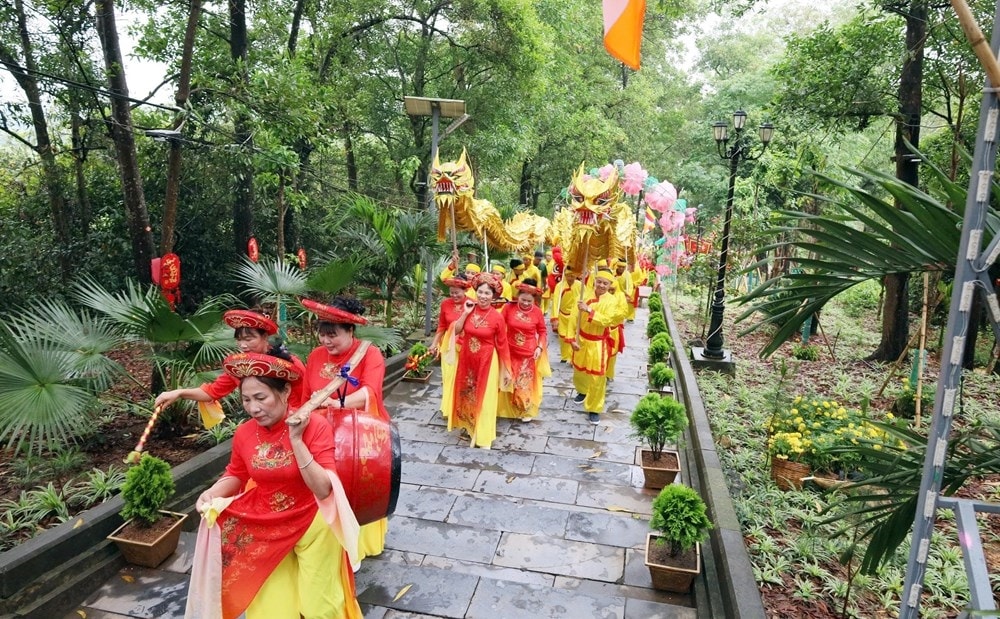 Lễ hội chùa Long Đọi Sơn được Bộ VHTTDL công nhận là Di sản văn hóa phi vật thể quốc gia năm 2019