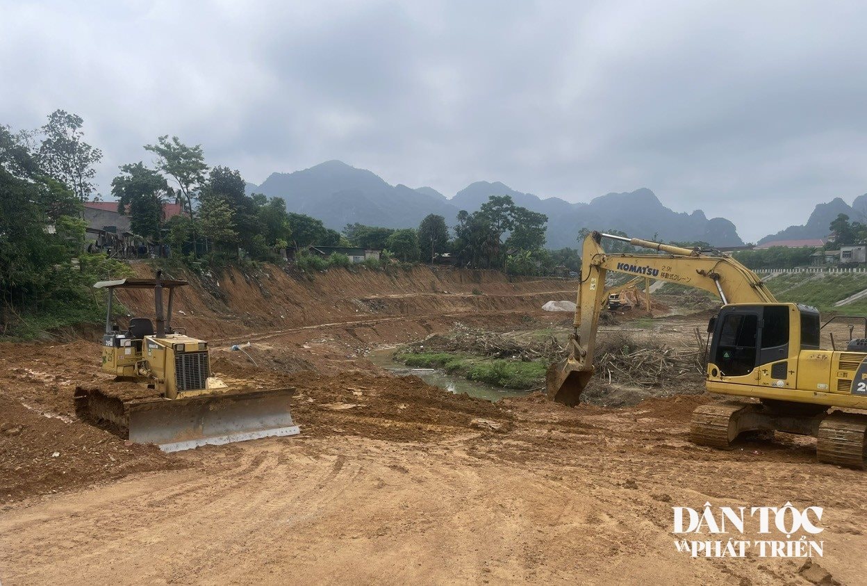 Công trình chống sạt lở bờ suối tại Tổ dân phố 3, xã Minh Hóa, tỉnh Quảng Trị (Ảnh: Phạm Tiến)