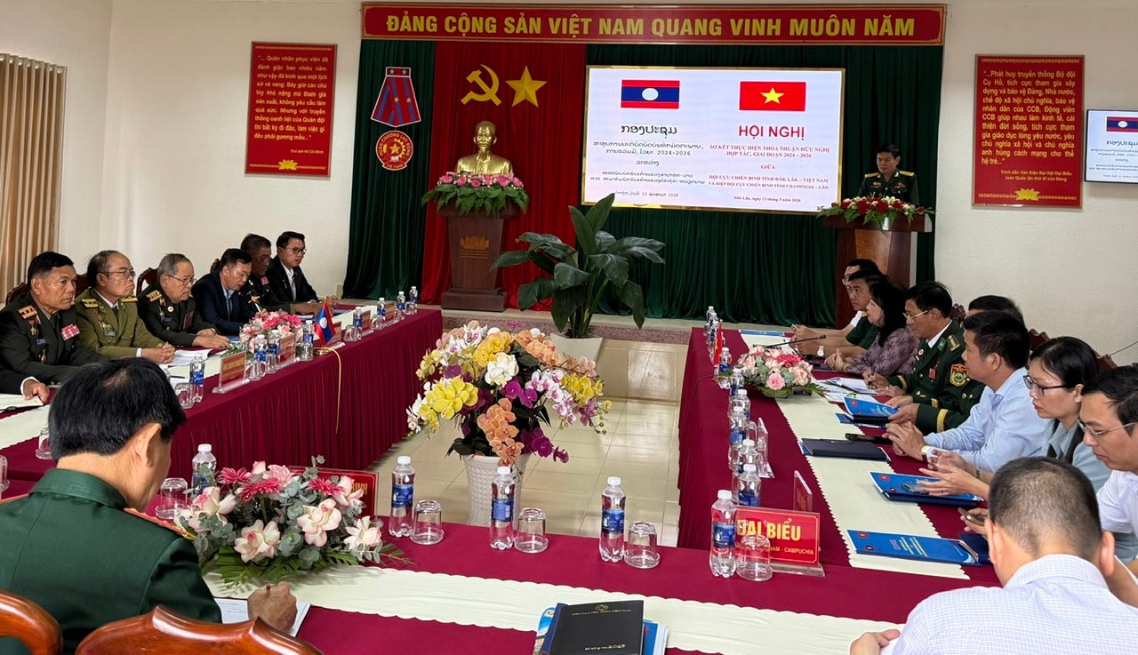 Quang cảnh hội nghị