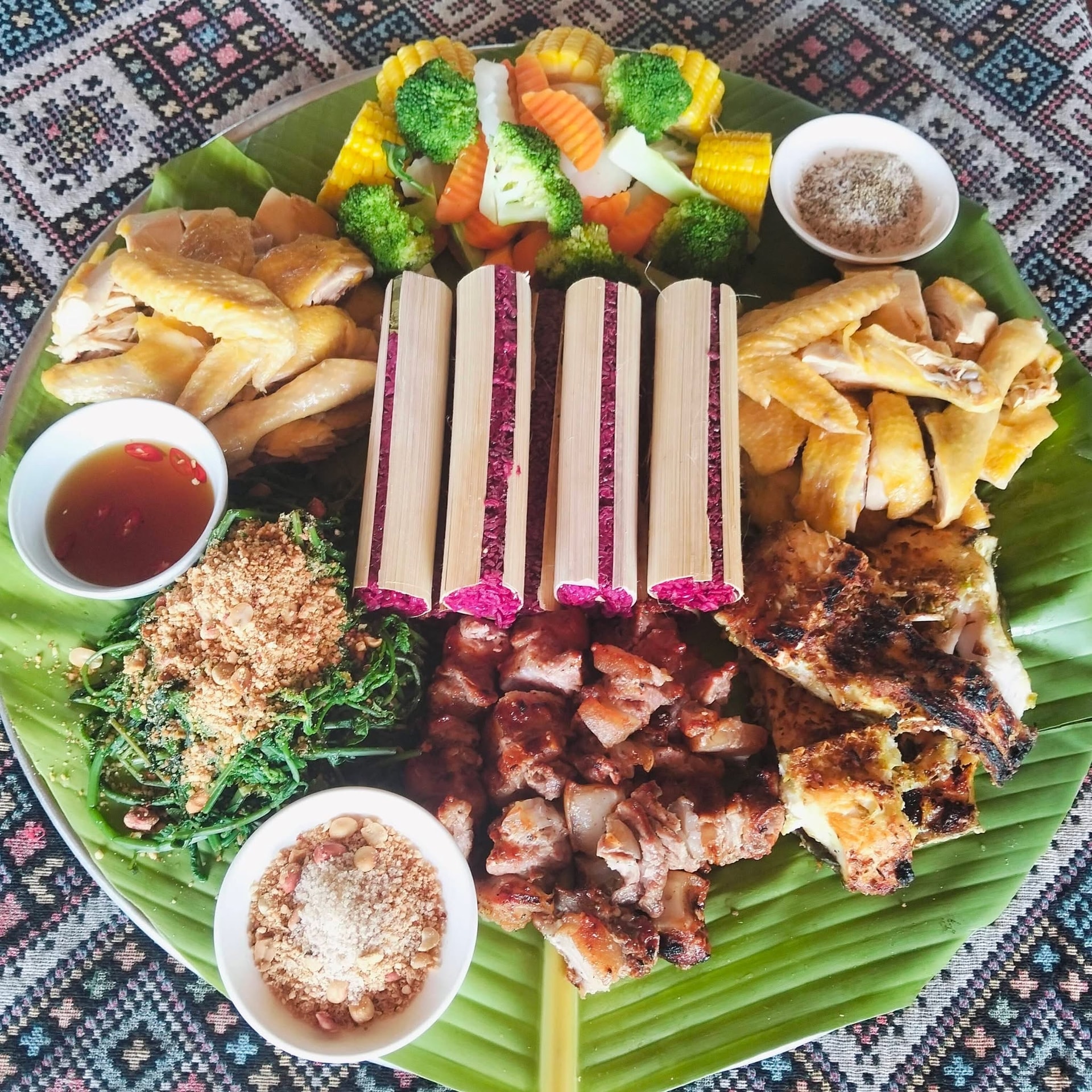 cỗ lá 2