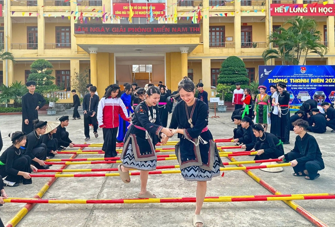 Khơi thông nguồn lực văn hóa DTTS bằng cơ chế mới: Giữ “căn cước văn hóa” giữa nhịp sống hiện đại (Bài 1) 
