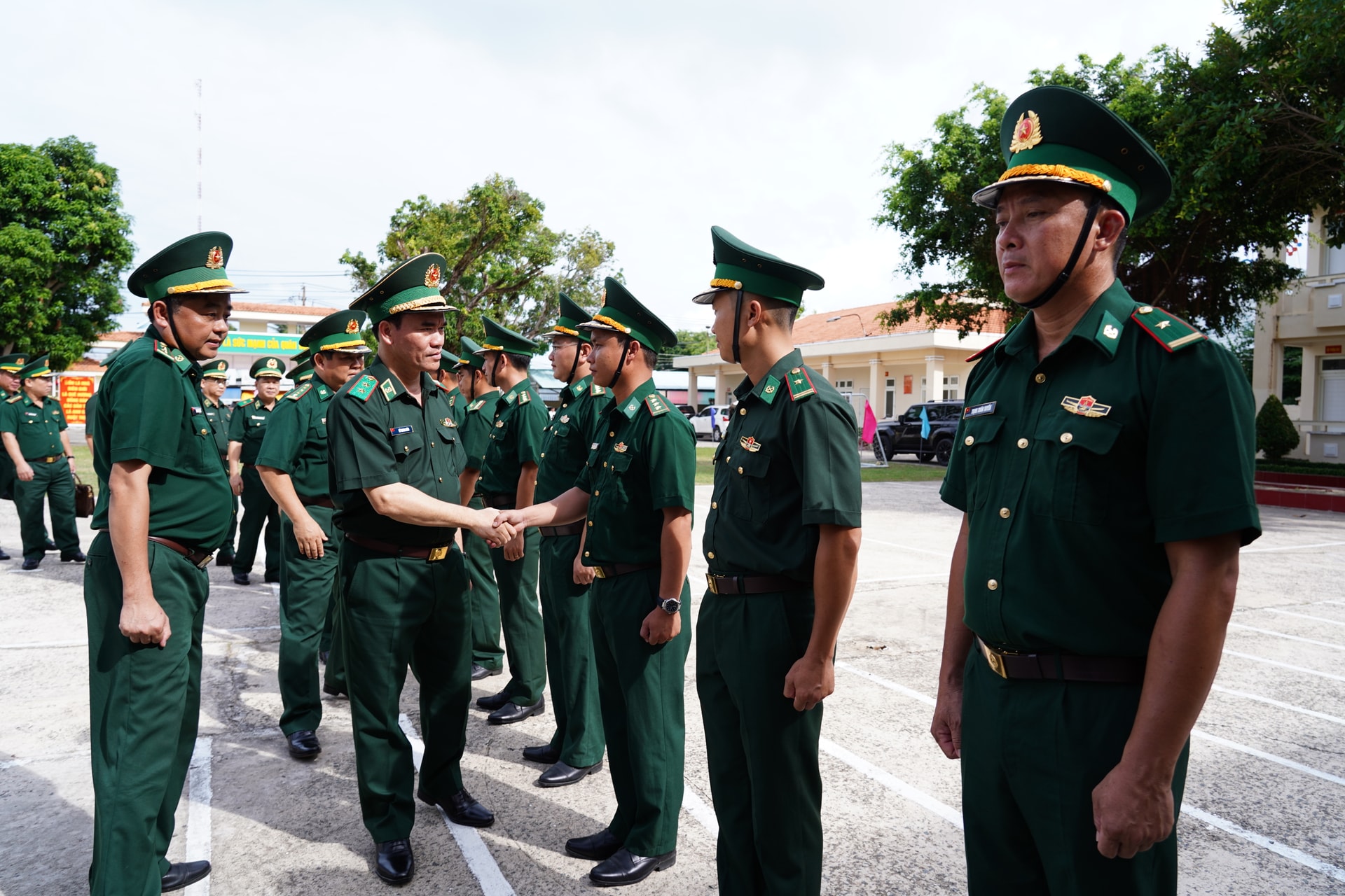 tu lenh tham an thoi