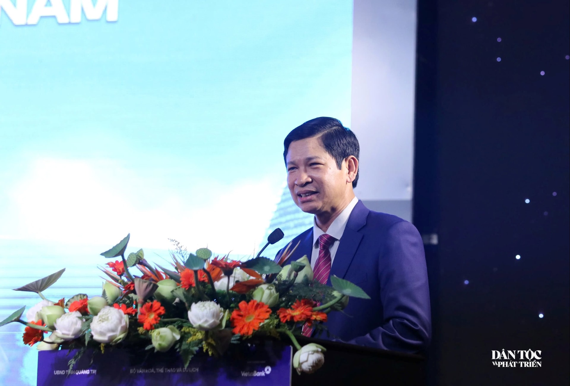 Anh 1