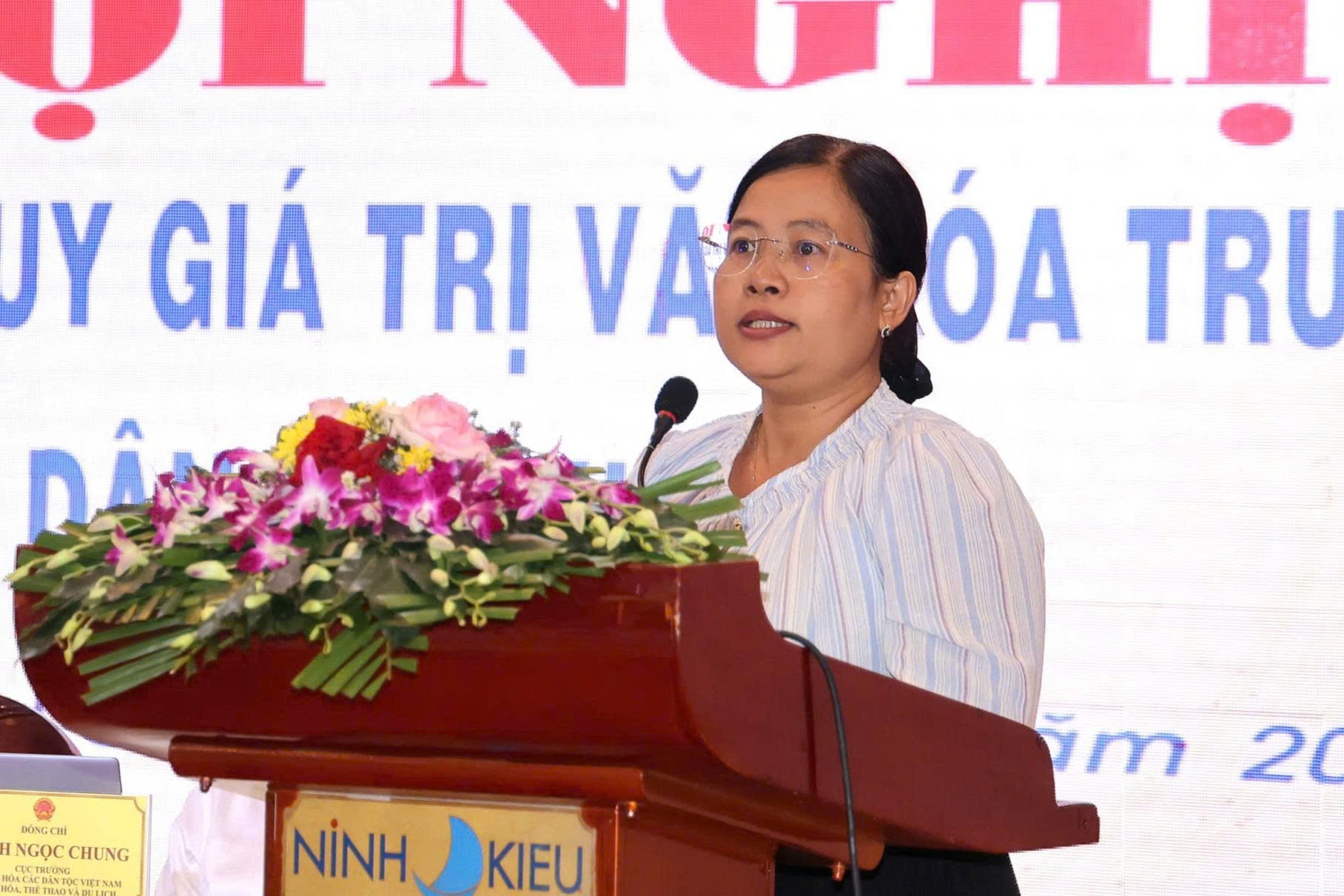 gen-h-bào Ngô Sô Phe