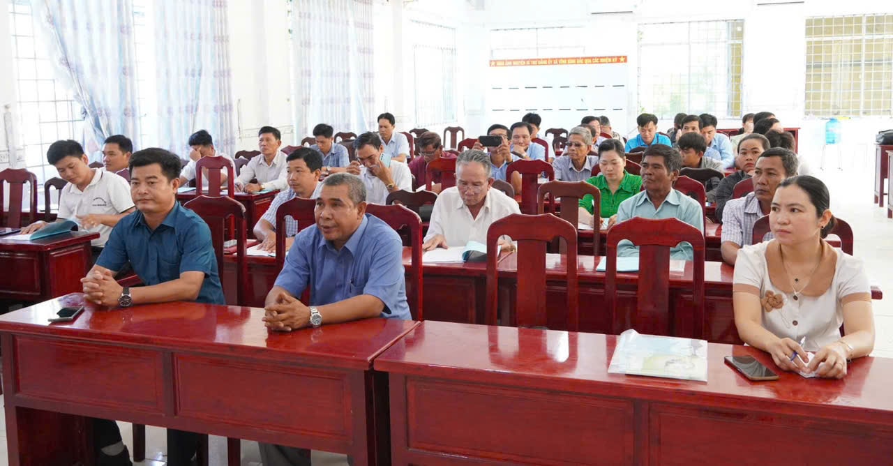 An Giang: Tăng cường tuyên truyền phổ biến giáo dục pháp luật cho đồng bào DTTS