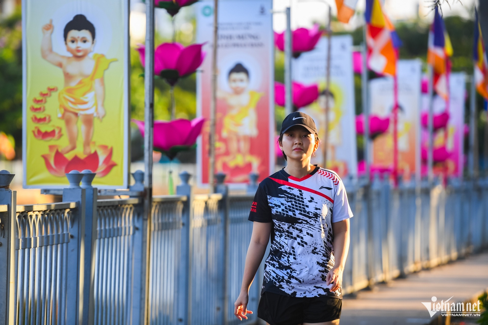 W-phật đản TPHCM Nguyễn Huế 6.jpg