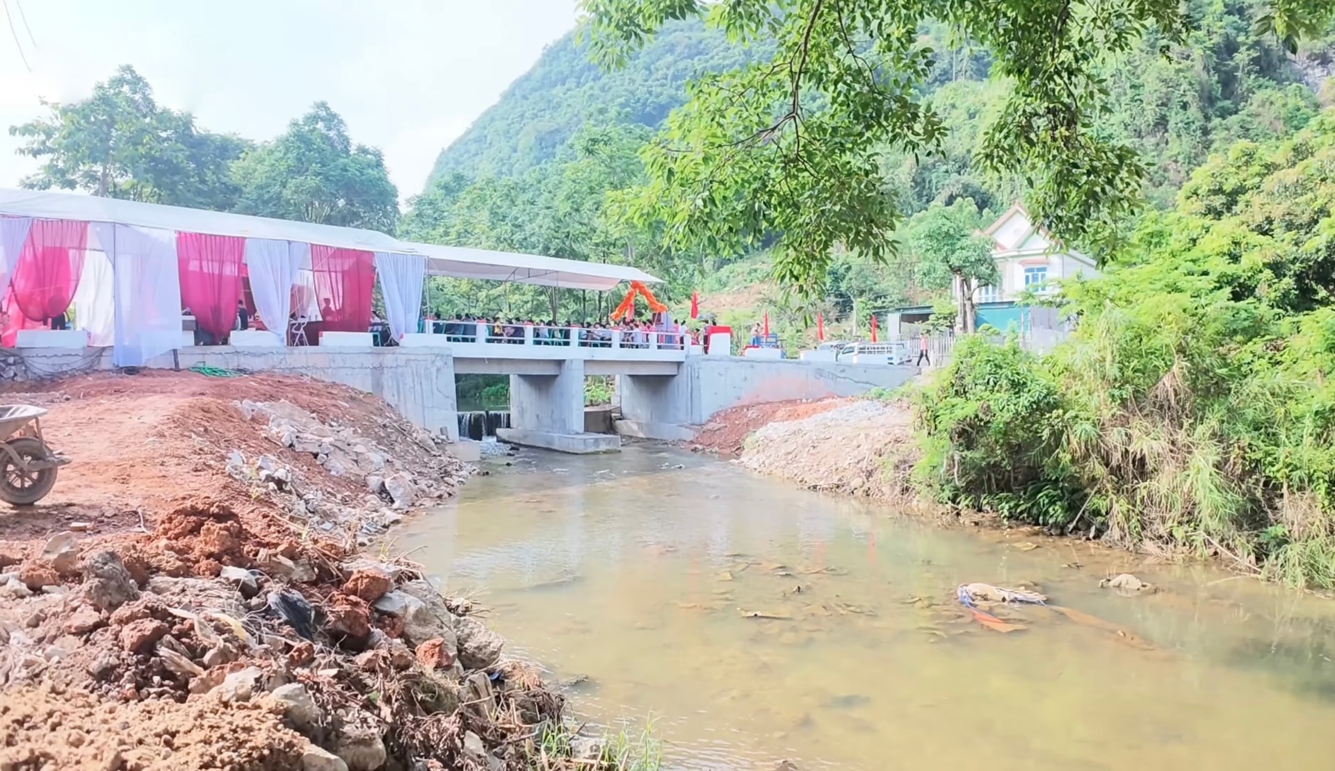 Tuyên Quang: 56 ngày đêm biến ước mơ của nhiều người dân vùng cao thành hiện thực 