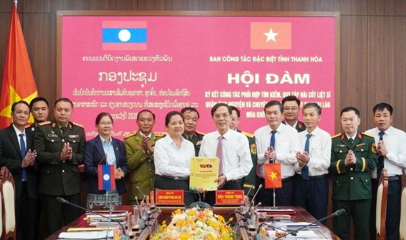 Thanh Hóa - Hủa Phăn phối hợp tìm kiếm, quy tập hài cốt liệt sĩ 