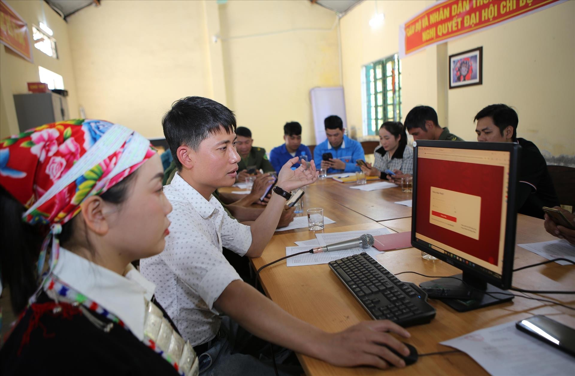 Những con sóng 30
