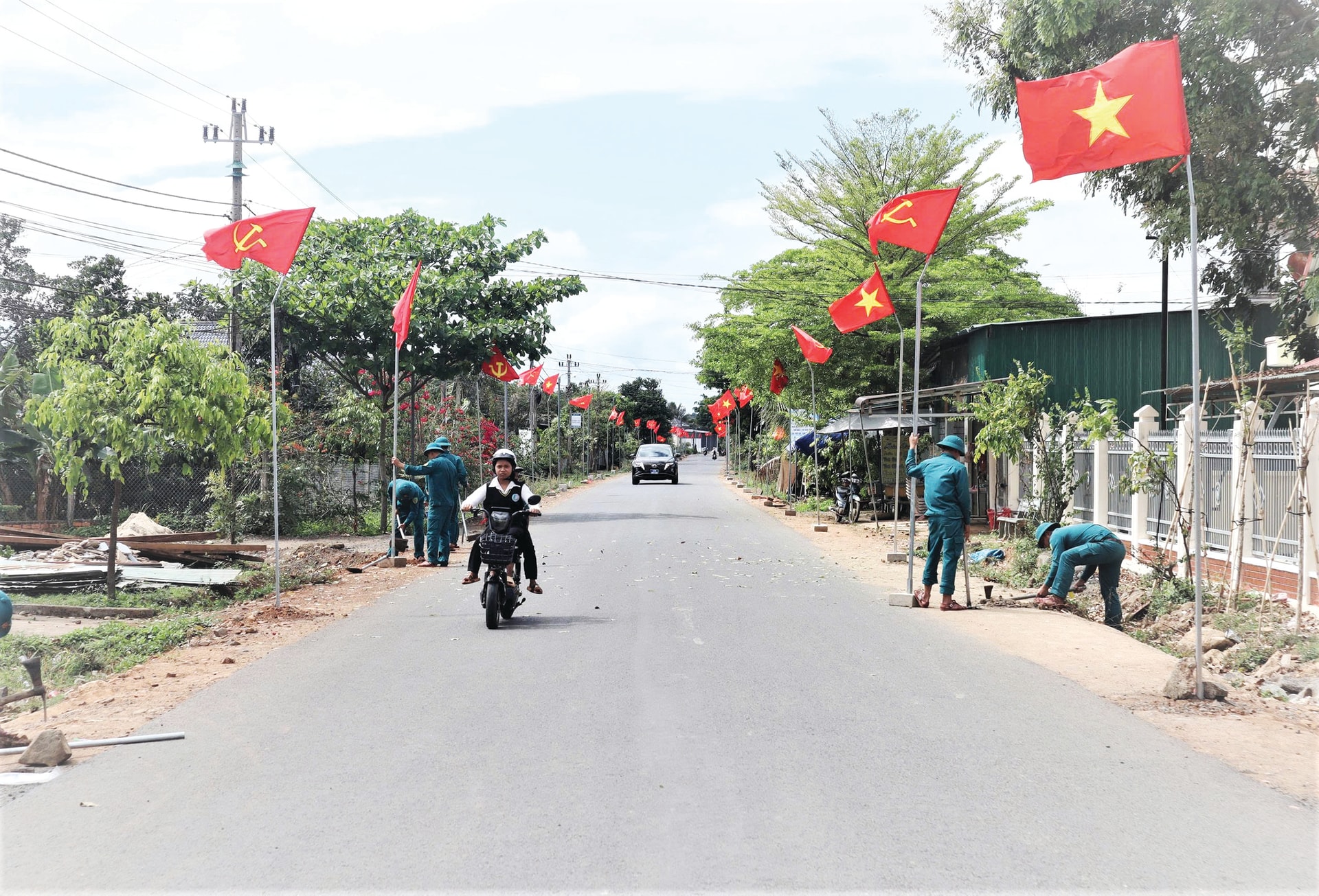 Bừng thức miền cao nguyên nắng gió