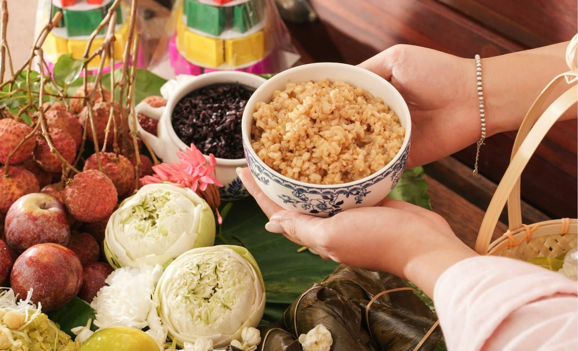 Cơm rượu nếp cái ăn dịp tết Đoan Ngọ (Ảnh Bếp Hoa)