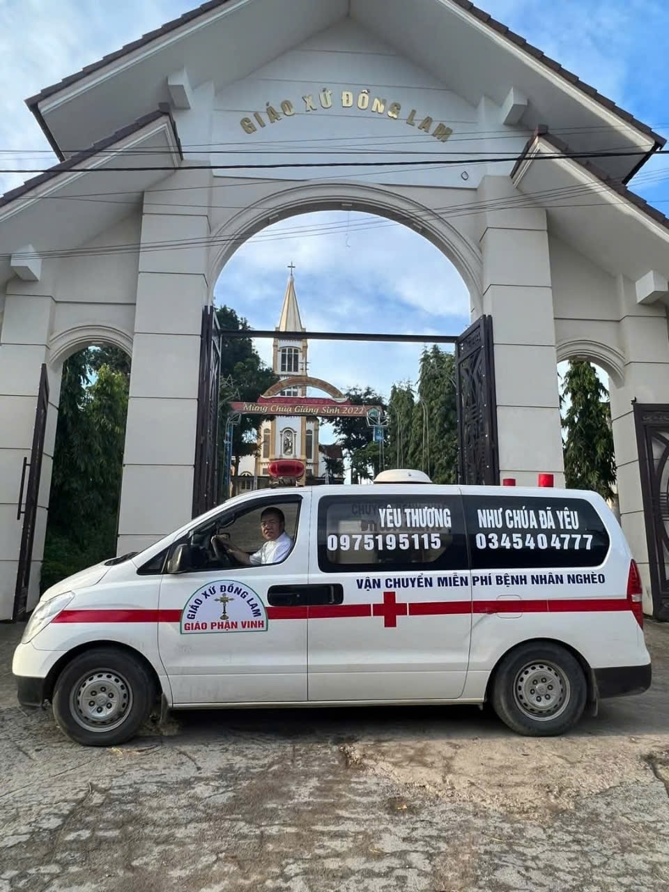 Linh mục Nguyễn Xuân Phương