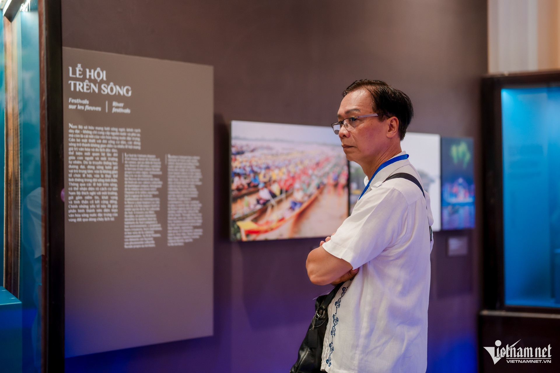 W-triển lãm sông nước nguyễn huế 8.jpg