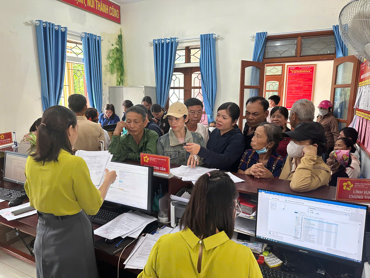 Cải cách hành chính đi cùng mở hướng mưu sinh 