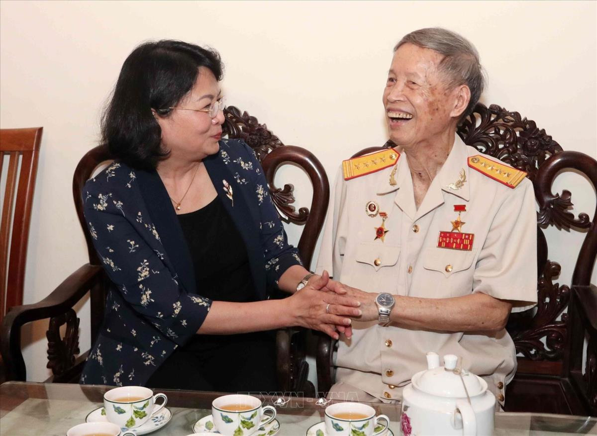 Chiến công, sự giản dị, khiêm nhường làm nên tên tuổi Anh hùng La Văn Cầu 