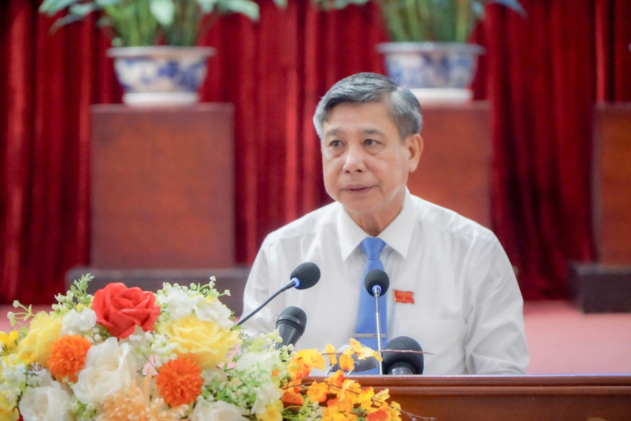 Ông Đồng Văn Thanh, Ủy viên Trung ương Đảng, Phó Bí thư Thường trực Thành ủy, Chủ tịch HĐND TP. Cần Thơ phát biểu khai mạc kỳ họp